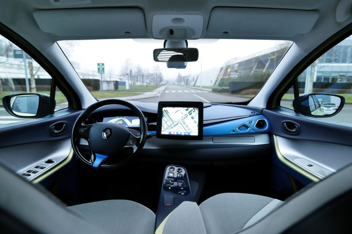 Renault-Voiture-autonome-Prototype-Next-Two